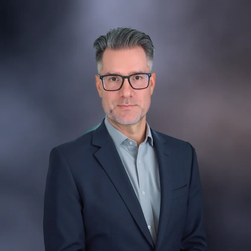 Portrait of Drew Zlotoff